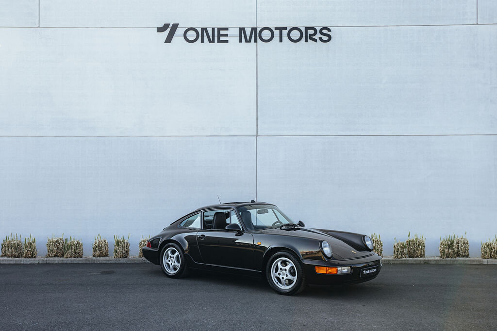 '93 Porsche 964 Carrera 4