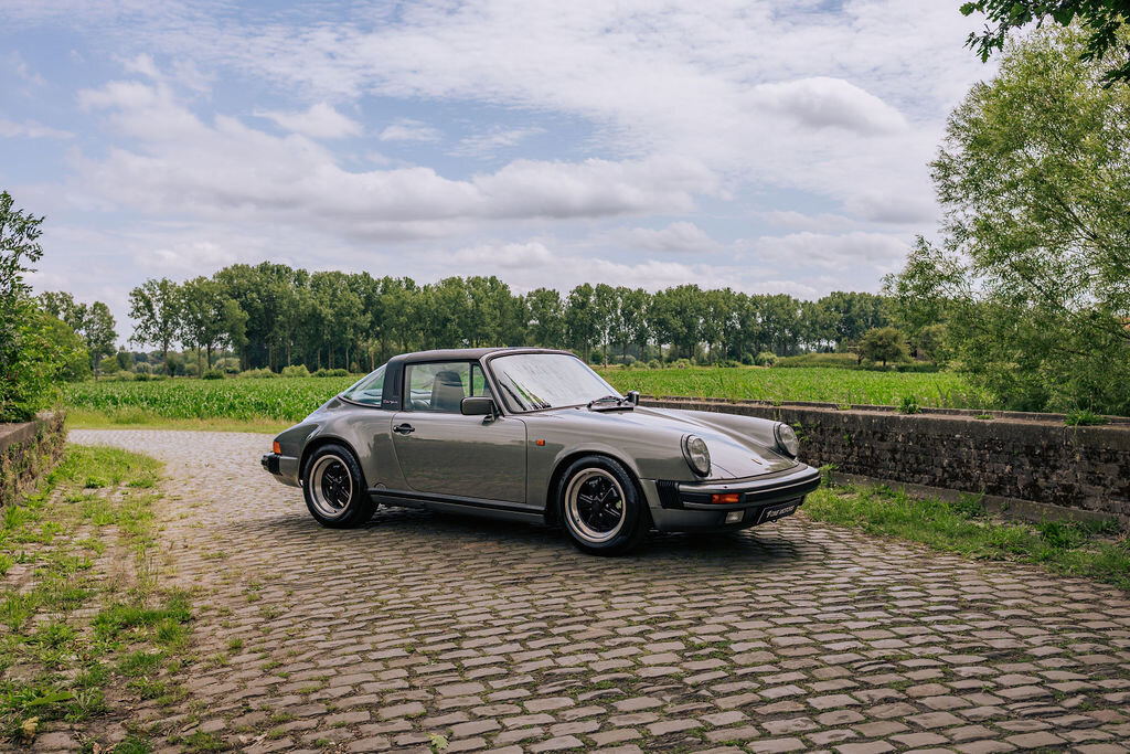 '88 Porsche 911 3.2 G50 Targa