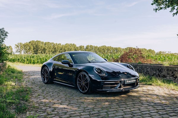 Porsche 992